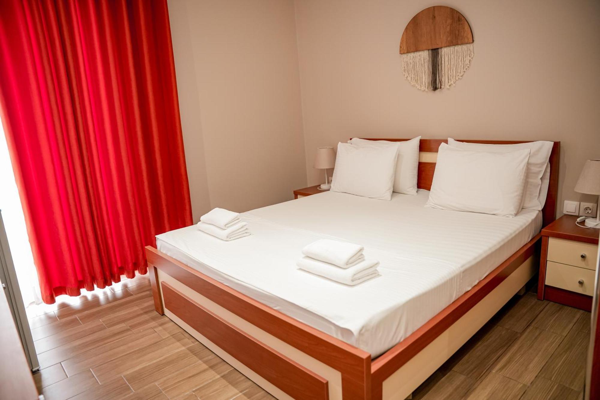 Aljur Hotel Himarë Exteriér fotografie